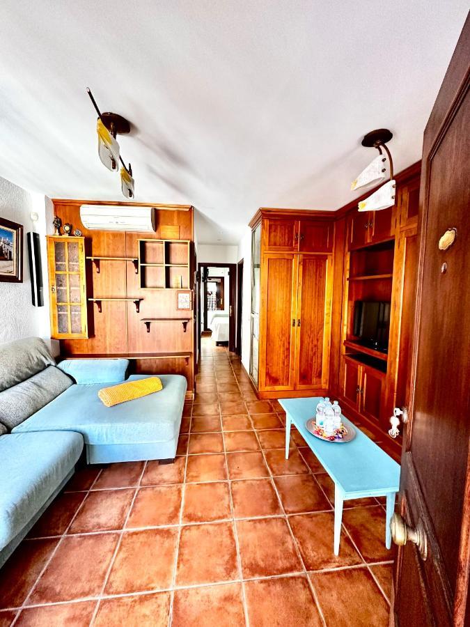 Apartamento Castillo De Luna โรตา ภายนอก รูปภาพ