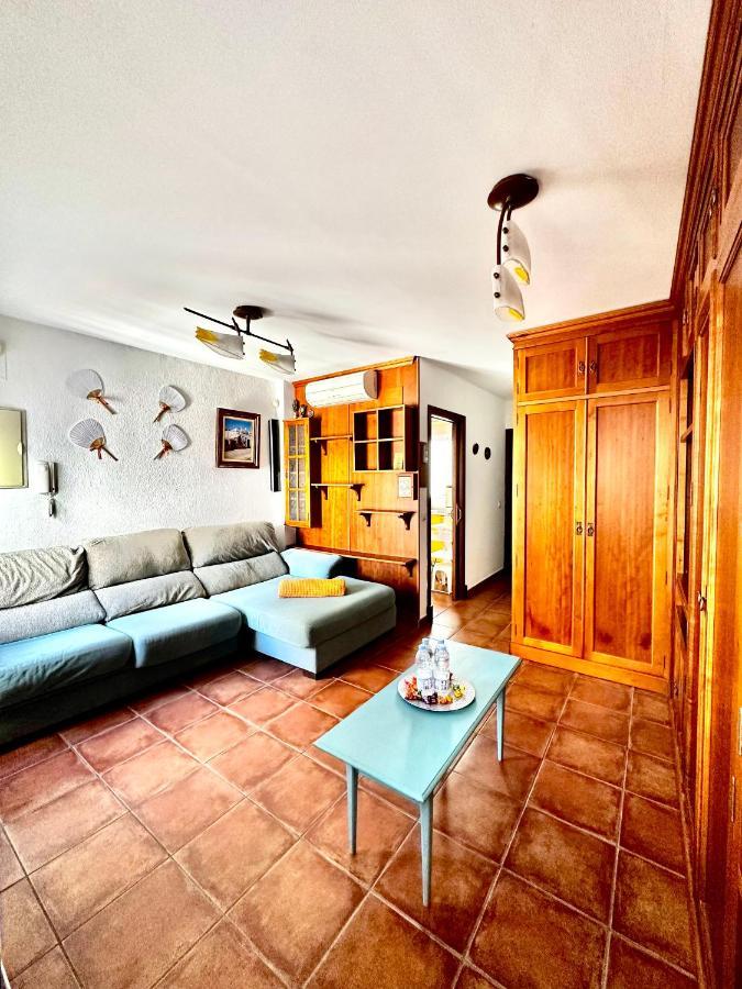 Apartamento Castillo De Luna โรตา ภายนอก รูปภาพ