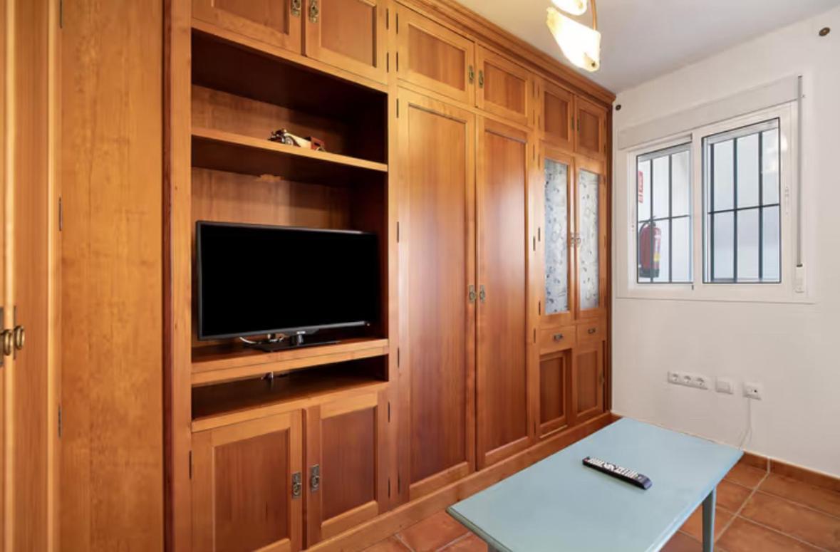 Apartamento Castillo De Luna โรตา ภายนอก รูปภาพ